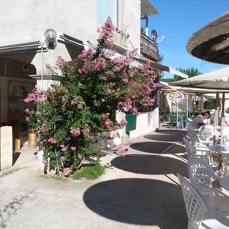 Dauphin Camping L'Eau Vive酒店 外观 照片