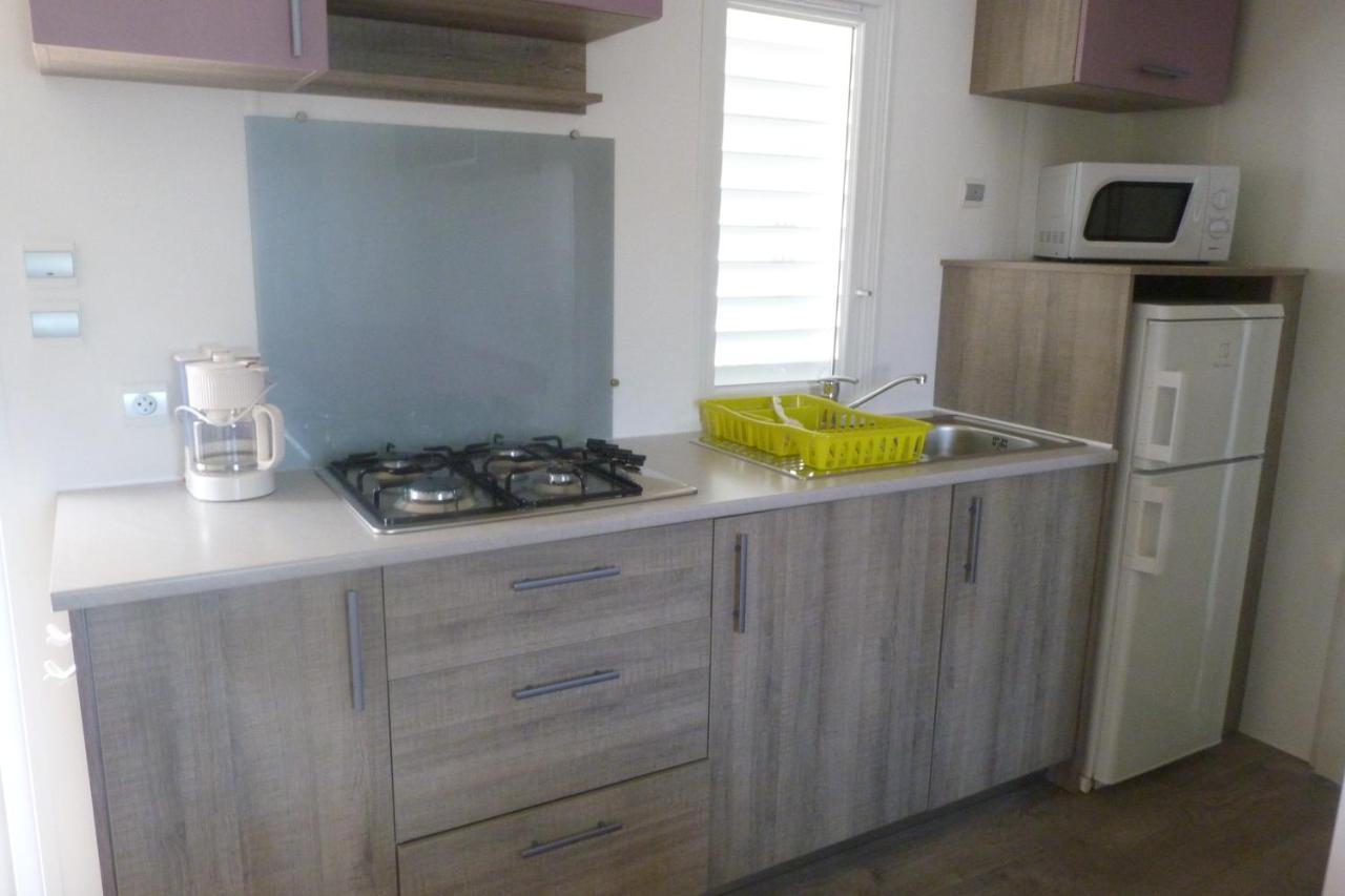 Dauphin Camping L'Eau Vive酒店 外观 照片
