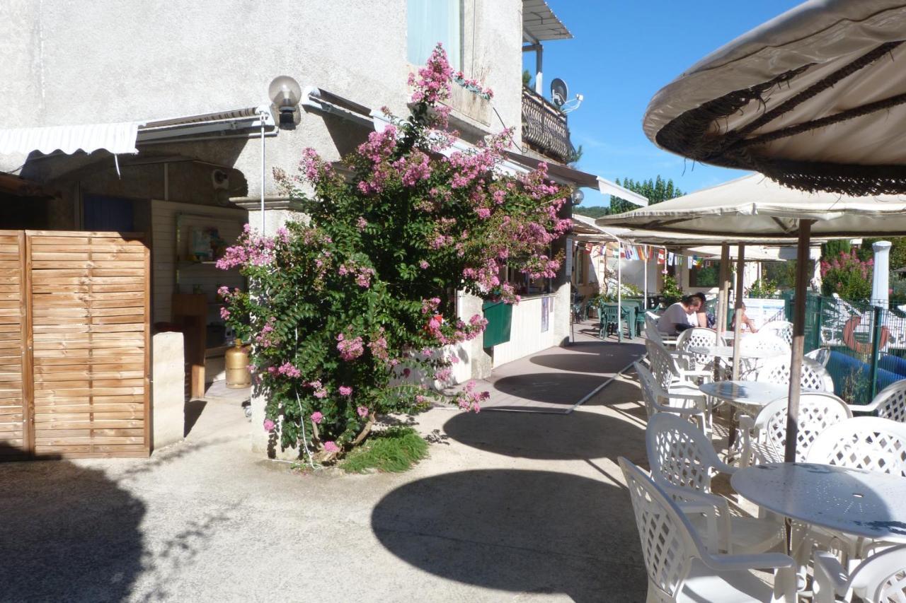 Dauphin Camping L'Eau Vive酒店 外观 照片