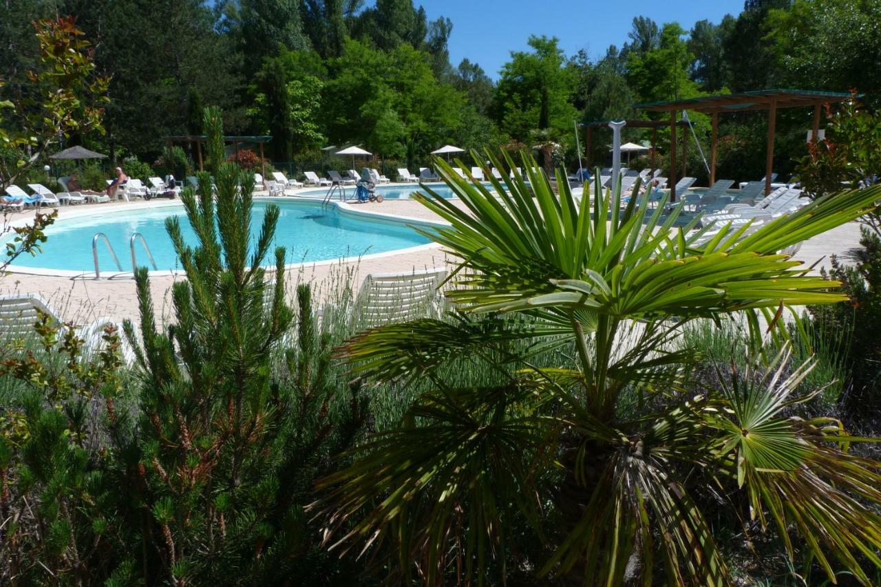 Dauphin Camping L'Eau Vive酒店 外观 照片