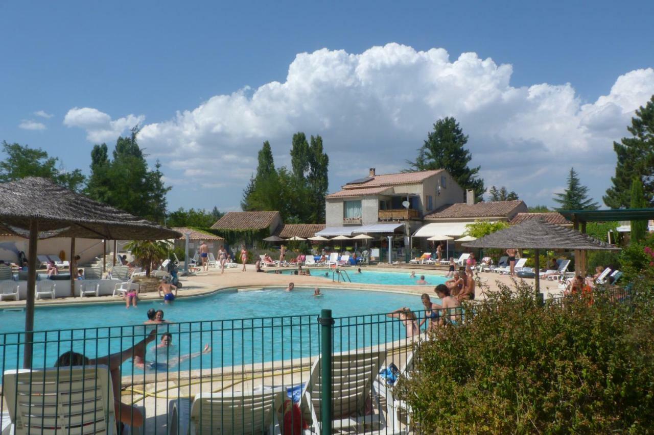 Dauphin Camping L'Eau Vive酒店 外观 照片